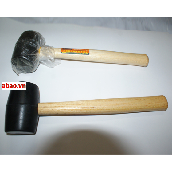 Búa cao su cán gỗ