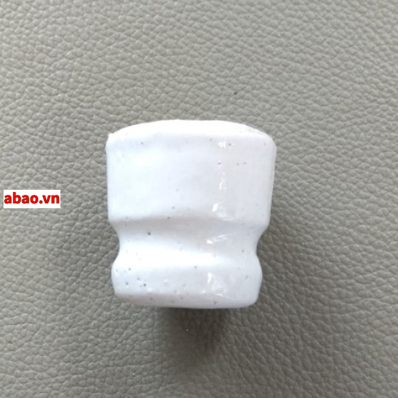Sứ cách điện