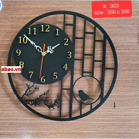 Đồng hồ treo tường nhiều kiểu dáng kích thước