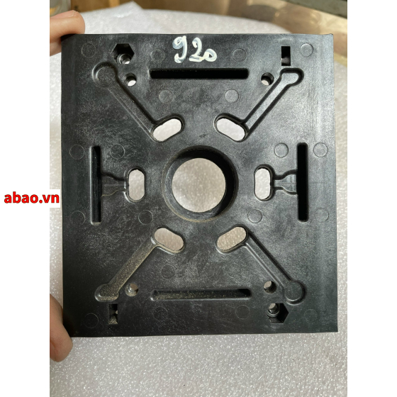 Đế nhựa máy chà nhám rung MT920
