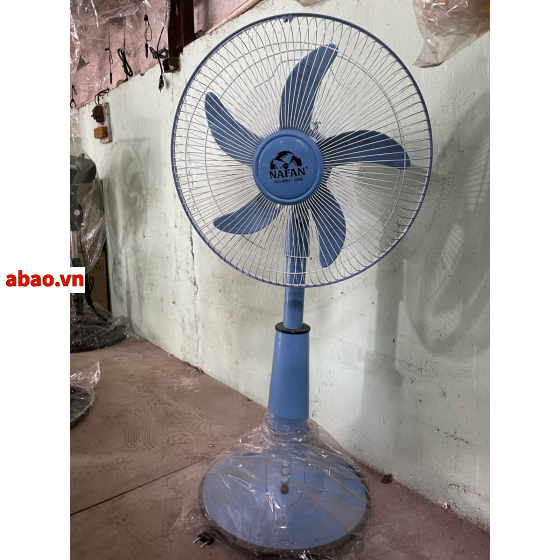 Quạt lỡ đứng NAFAN